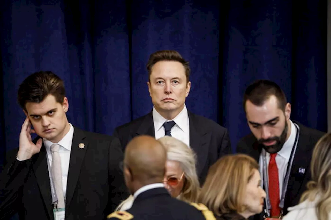 Trump, Musk non decide nulla senza la mia approvazione