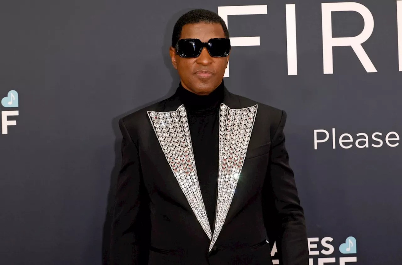 Babyface Leaves Grammys Red Carpet Interview After Reporter Interrupts Him for Chappell Roan