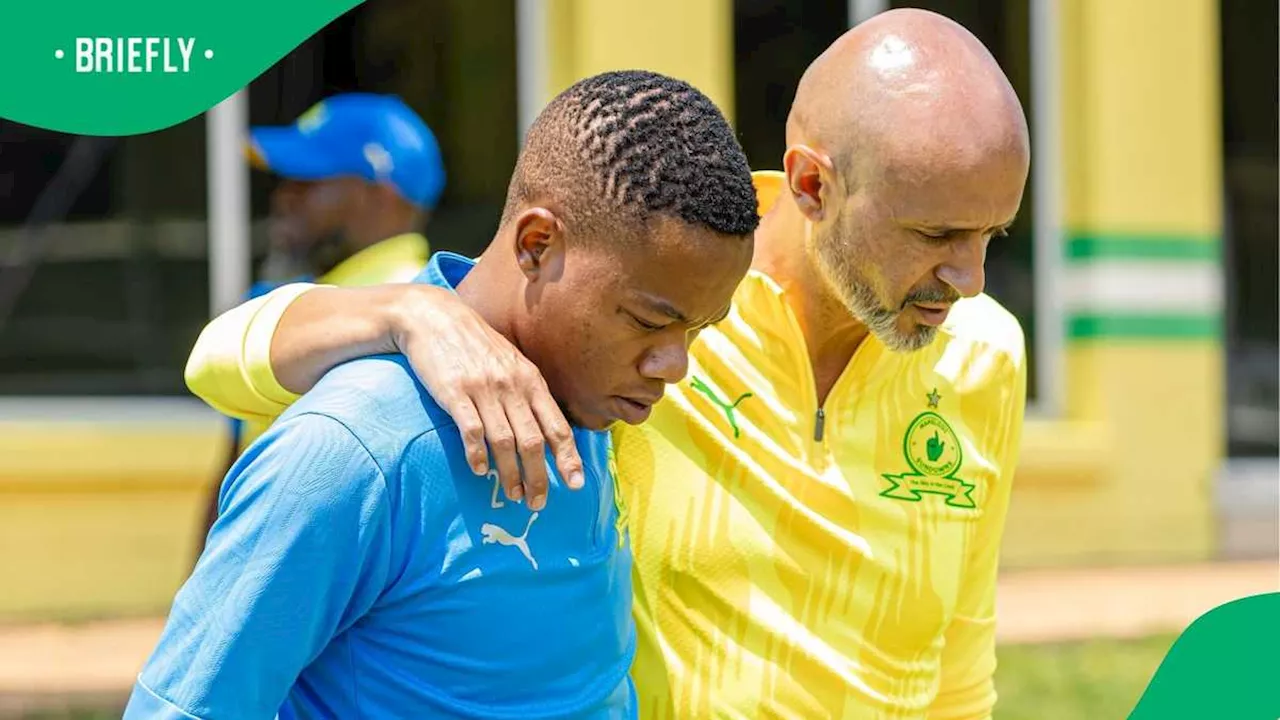 Sundowns Coach Cardoso Quashes Sphelele Mkhulise Transfer Rumors