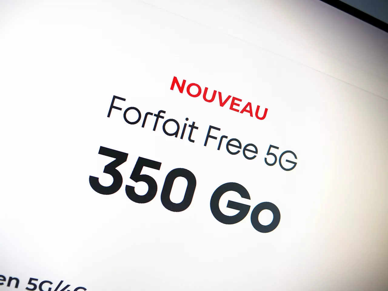 Xavier Niel Rejette l'idée d'une Loi Limitant les Go des Forfaits Mobiles