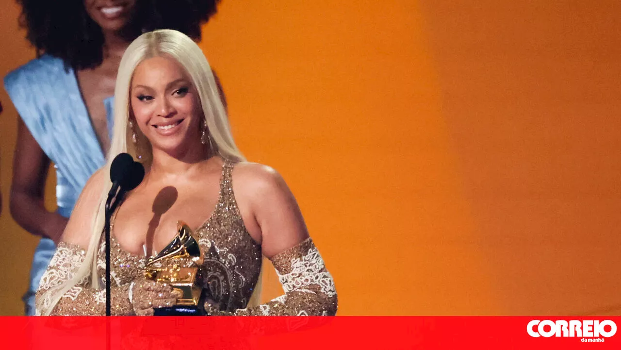 Beyoncé vence pela primeira vez prémio mais cobiçado dos Grammy com 'Cowboy Carter'