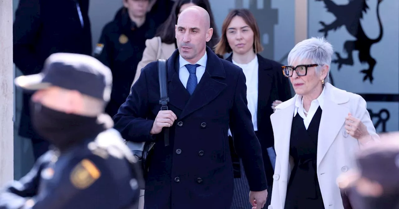 Luis Rubiales Jugé pour Embrassement Forcé de Jenni Hermoso