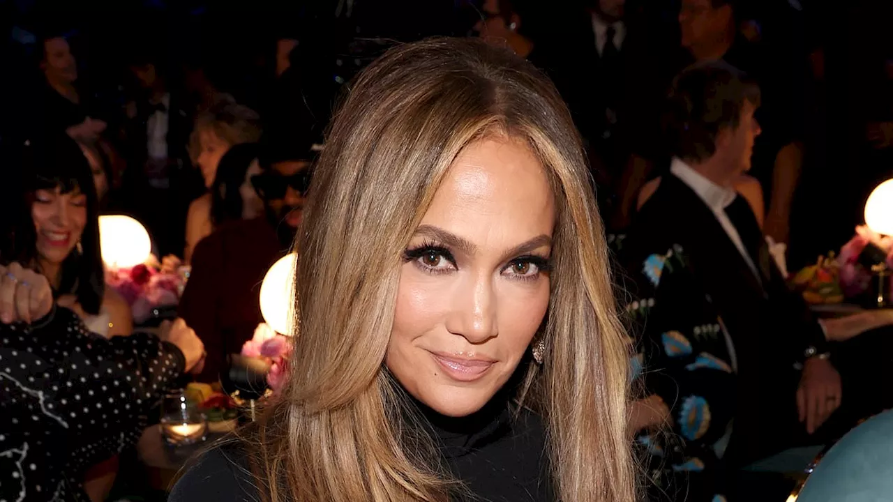 Jennifer Lopez looks delighted at Grammys 2025... 2 years after that viral rift with Ben Affleck