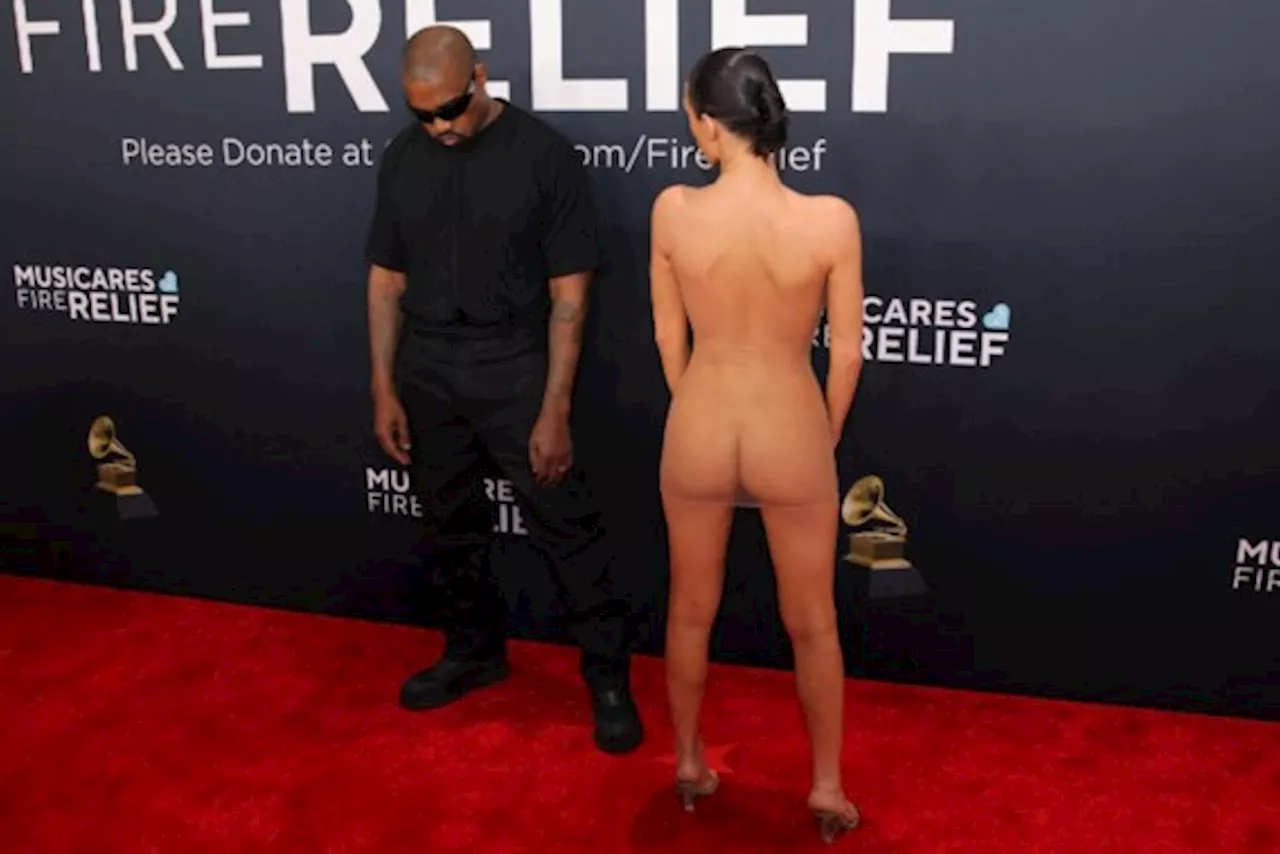 Kanye West ve Bianca Censori Grammy'lerde Şoka Uğrattı