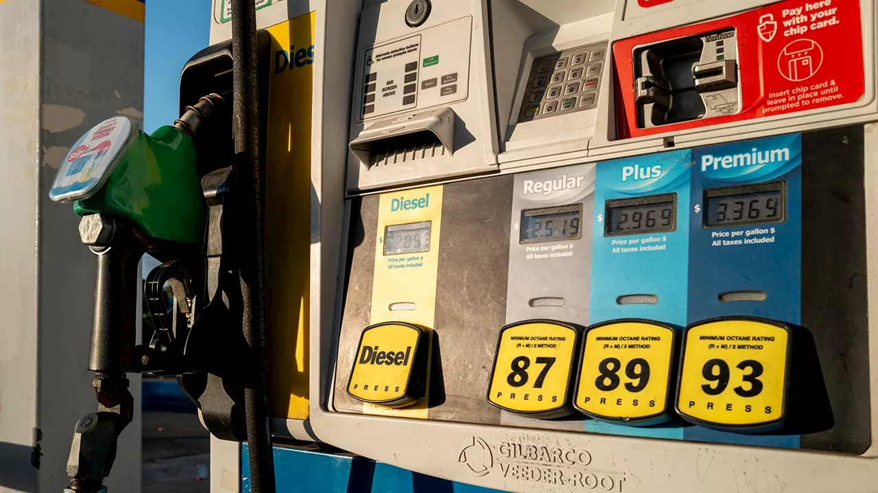 Gas Prices May Soar in US as Tariffs Hit Canadian Imports