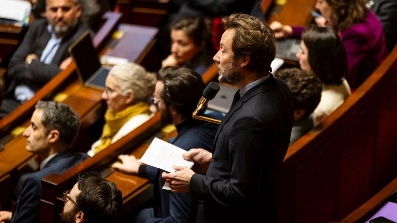 Budget 2025 : les députés socialistes se prononcent contre la censure du gouvernement Bayrou