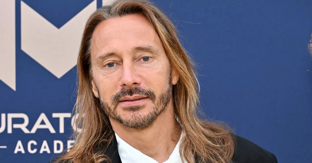 Bob Sinclar “défiguré” pour les besoins de son dernier clip : “J’étais devenu un monstre”