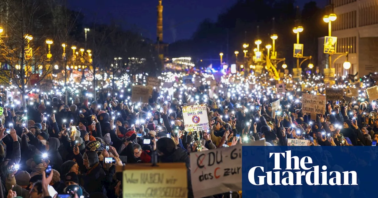 Thousands Protest in Germany Against Far-Right Alliance on Migration