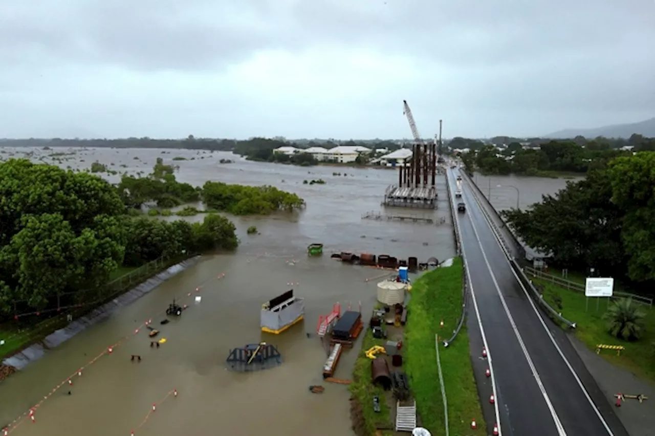 Si aggravano le alluvioni nel Queensland, nel nordest dell’Australia