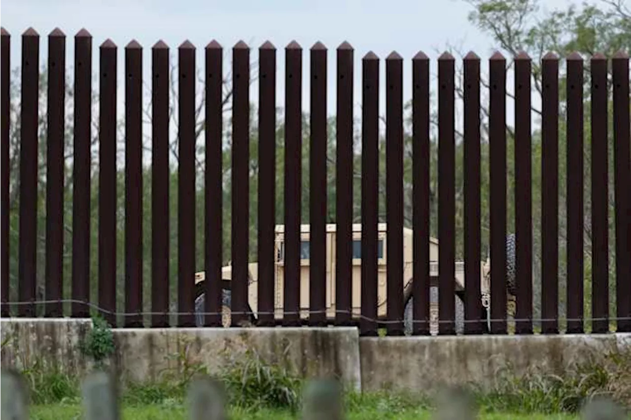 Texas National Guard to Arrest and Detain Migrants at Border