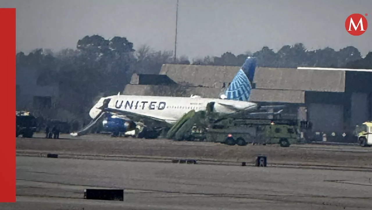 Evacúan vuelo de Houston a Nueva York tras fuego en un ala del avión al despegar