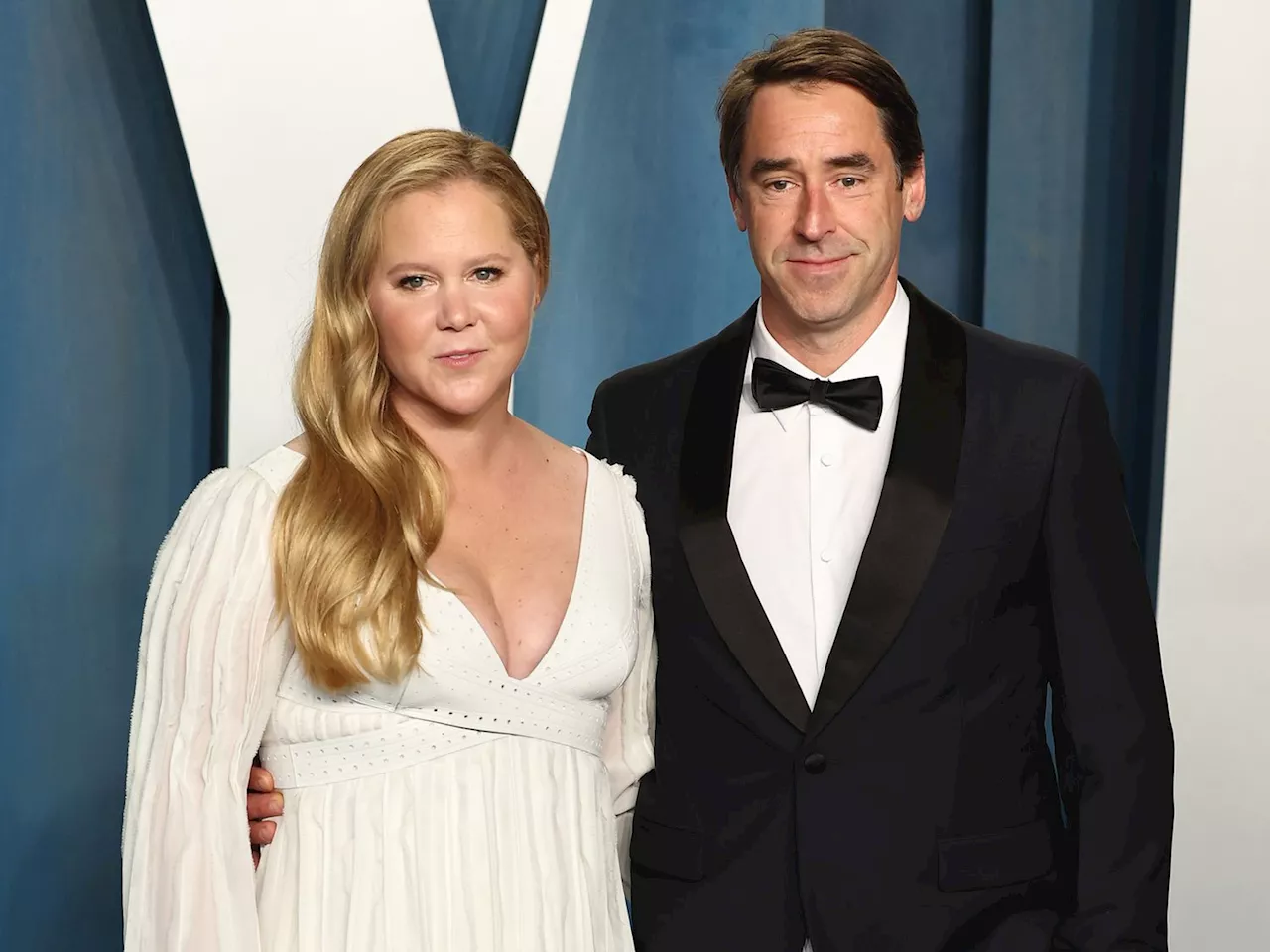 Amy Schumer Jokes About Sex Life With Husband Chris Fischer