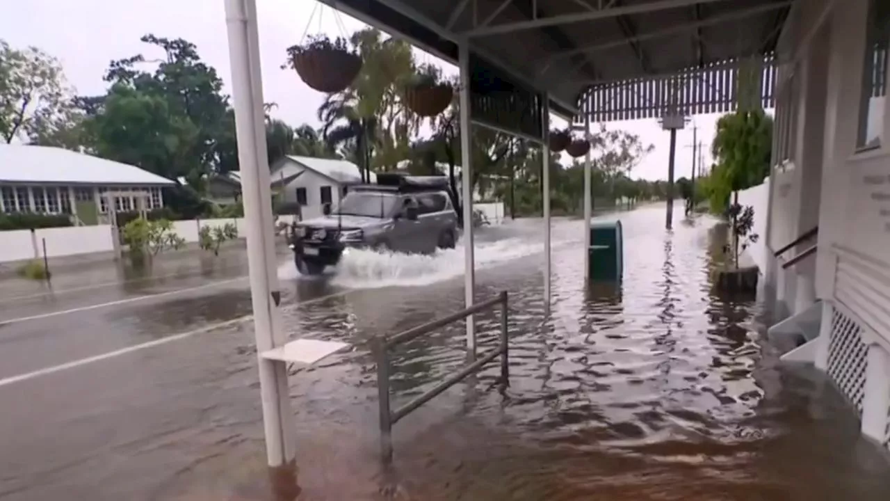 North Queensland Flood Emergency: Resident Urges for Medical Supplies and Aid