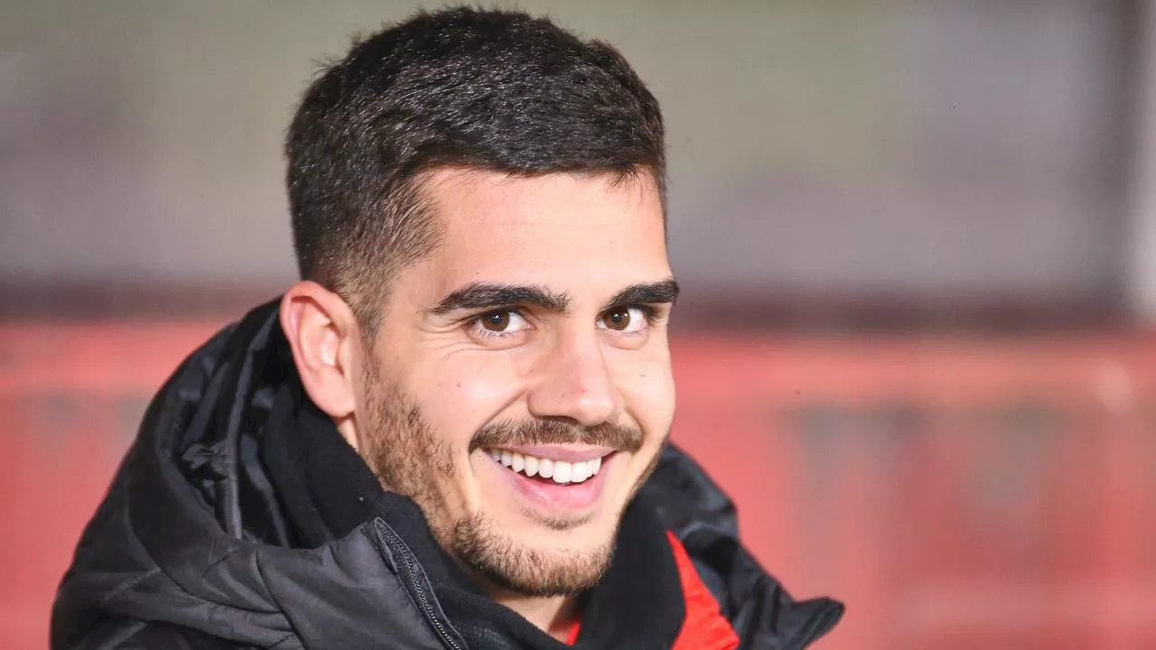 RB Leipzig leiht Stürmer Andre Silva an Werder Bremen aus und holt einen neuen Rechtsverteidiger.