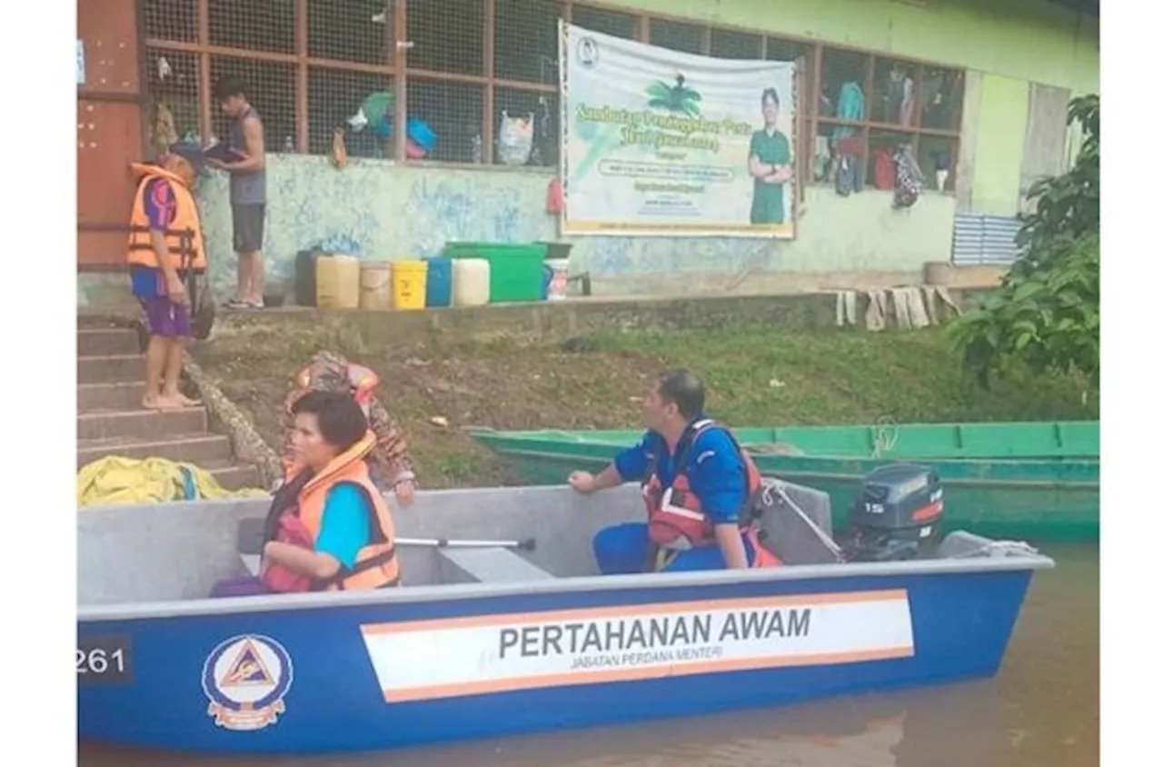 Flood-Stranded Senior Citizen Rescued by Malaysian Authorities