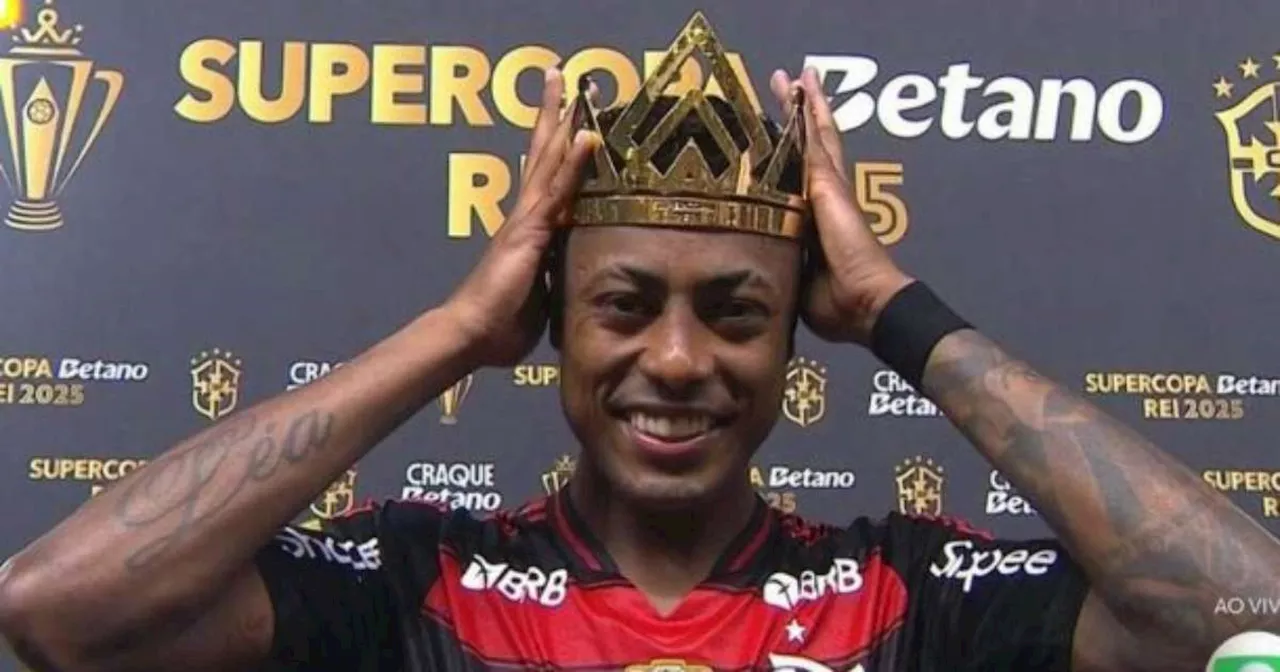 Bruno Henrique é coroado melhor da Supercopa e celebra título: 'Como se fosse o primeiro'