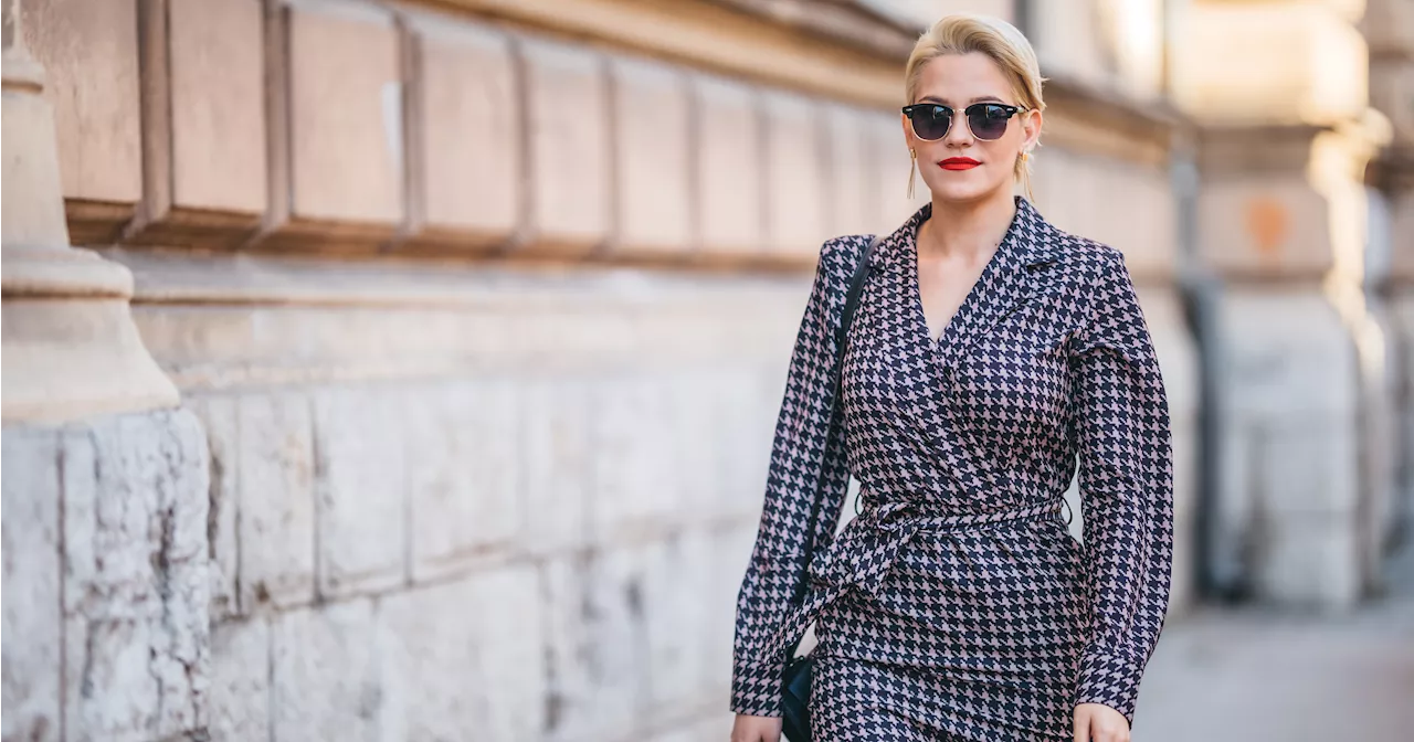 17 Rich Mom-Style Fashion Pieces for Larger Busts — From $10