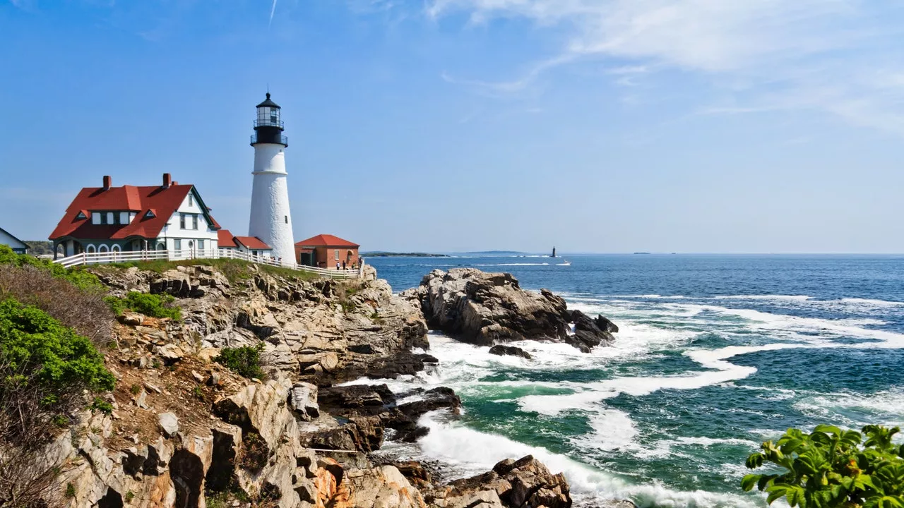 Travel Guide to Portland, Maine: Where to Stay, Eat, and Play