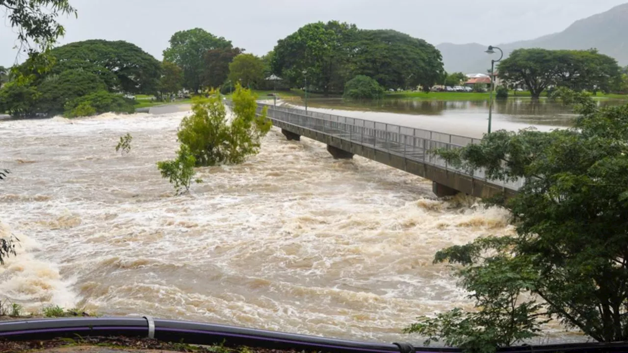 Second Death Reported as Queensland Flood Emergency Intensifies