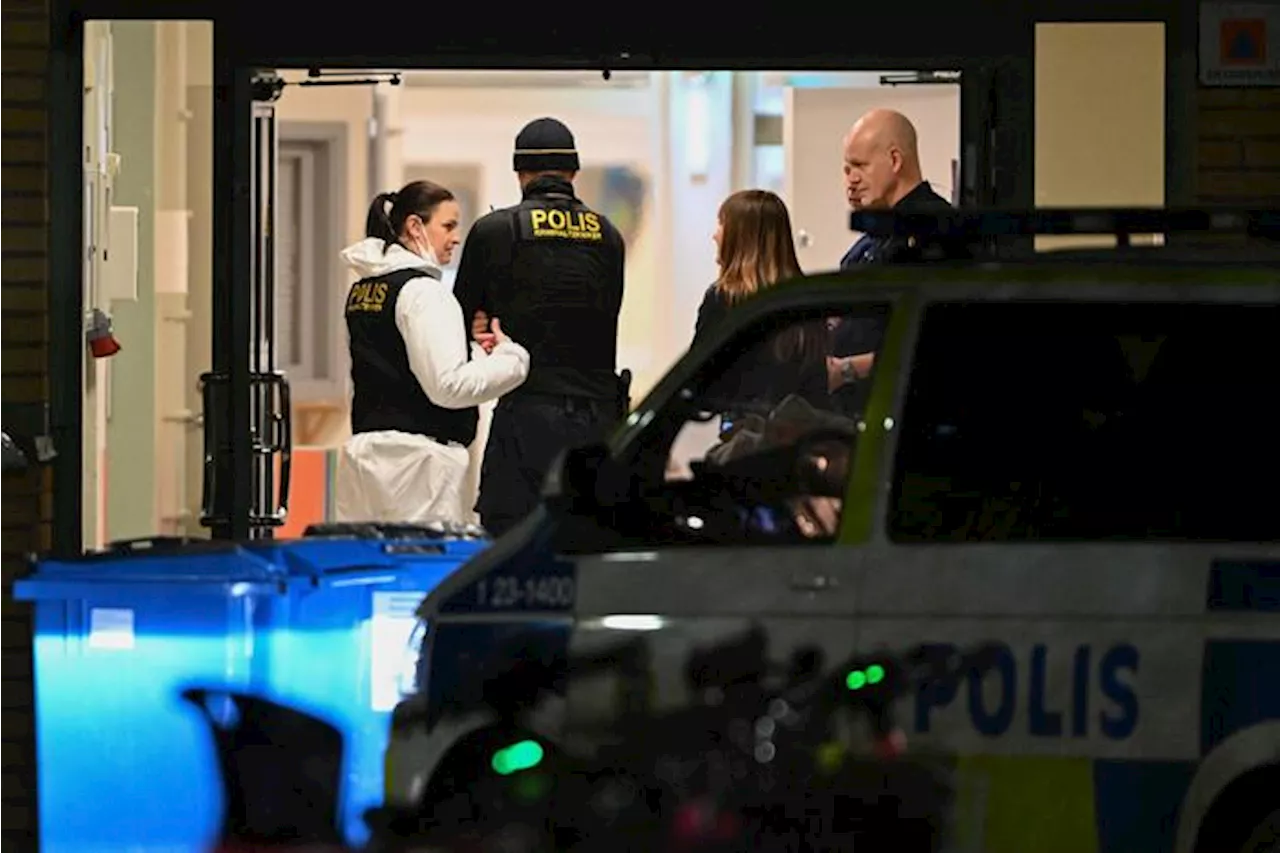 Tragedia ad Örebro: sparatoria nel campus, una decina di morti