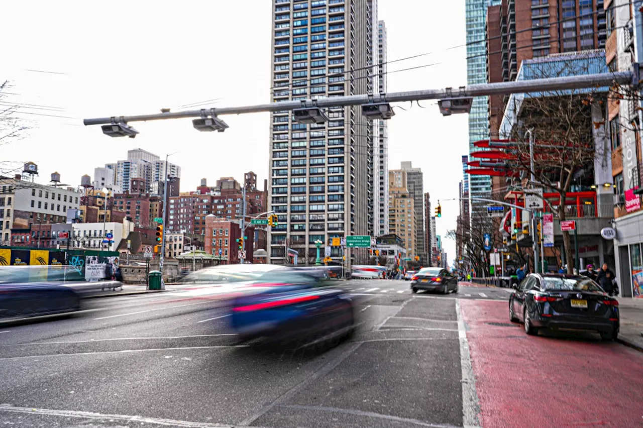 New Yorkers See Faster Commutes, Less Traffic With Congestion Pricing