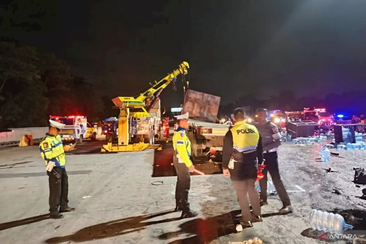 Gerbang Tol Ciawi Dibuka Setelah Kecelakaan Maut