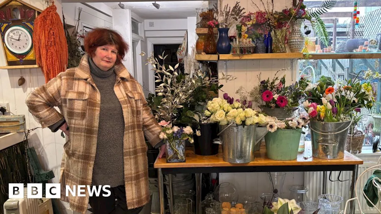 London Charity Founder Brings Joy and Reduces Waste with Affordable Flowers