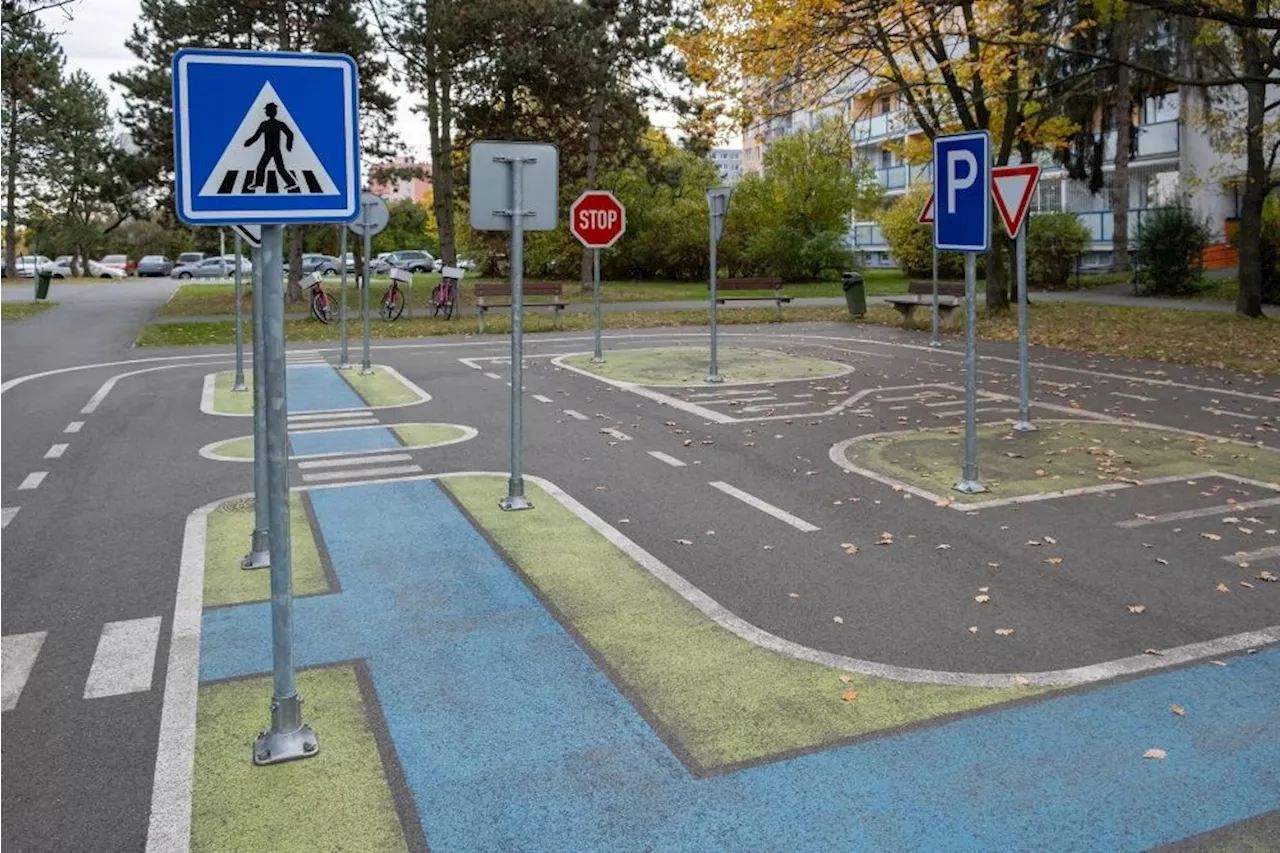 Burnaby to Explore 'Bike Playgrounds' for Kids