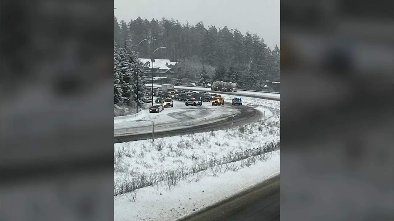 Trans-Canada Highway Closed in View Royal Due to Snow