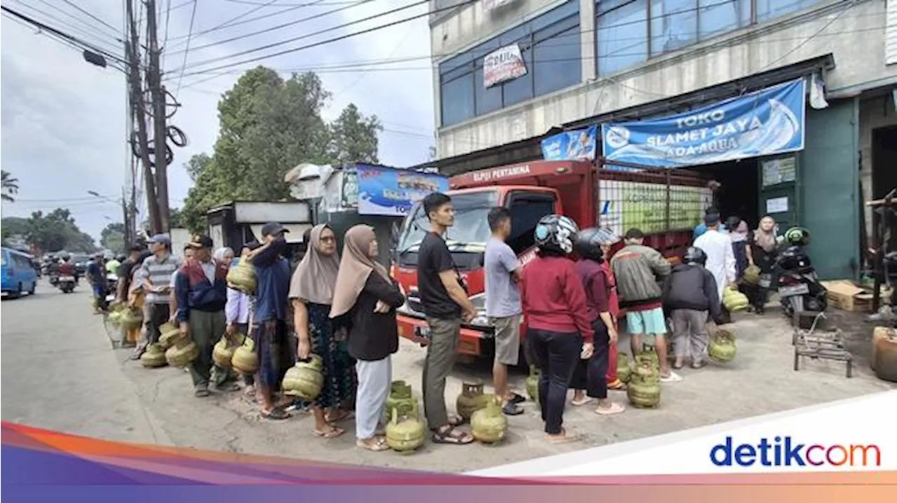 Pengakuan Penjaga Pangkalan Gas 3 Kg: Warga Antre dari Jam 5 Pagi