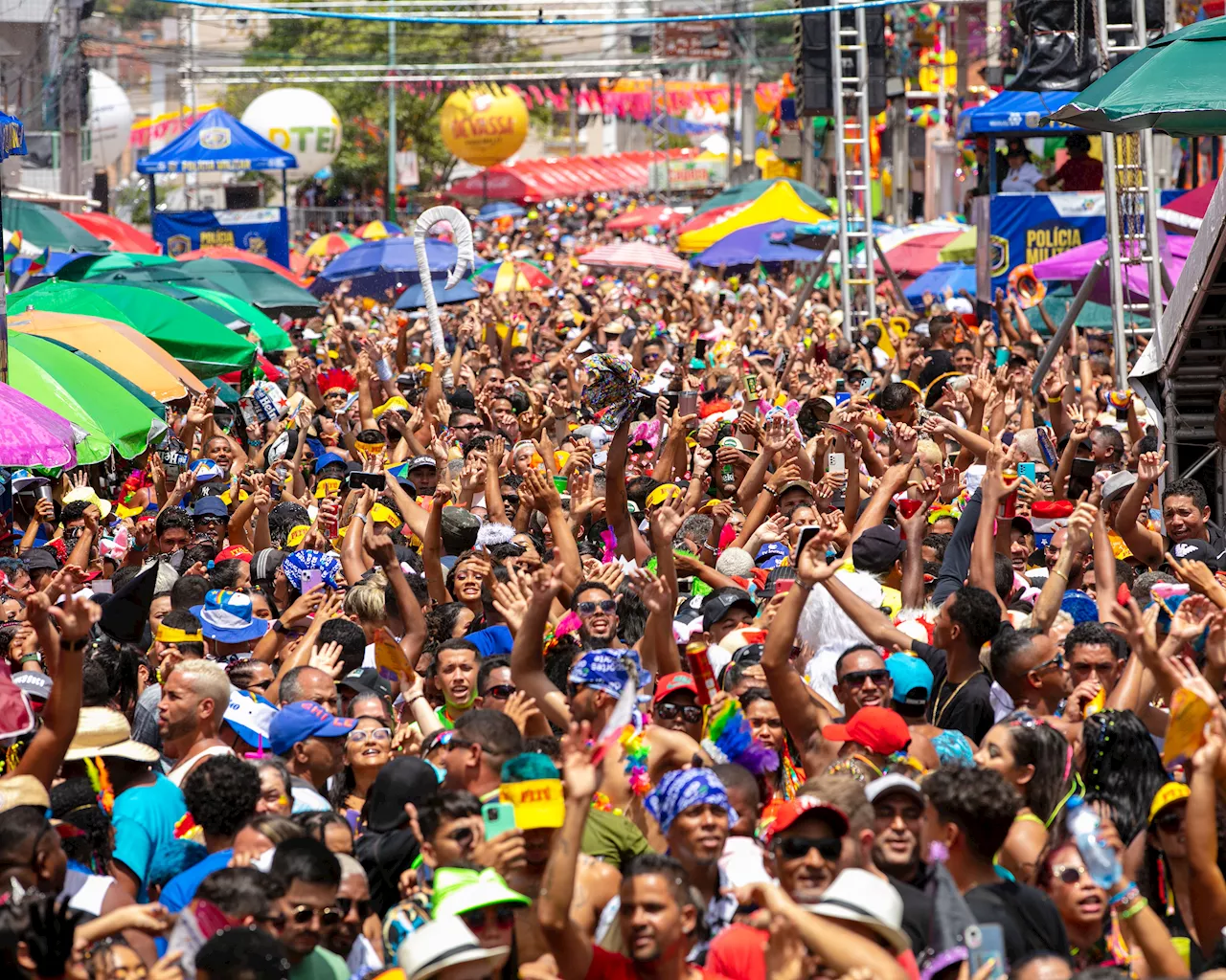 Carnaval 2025: Feriado Nacional ou Ponto Facultativo?