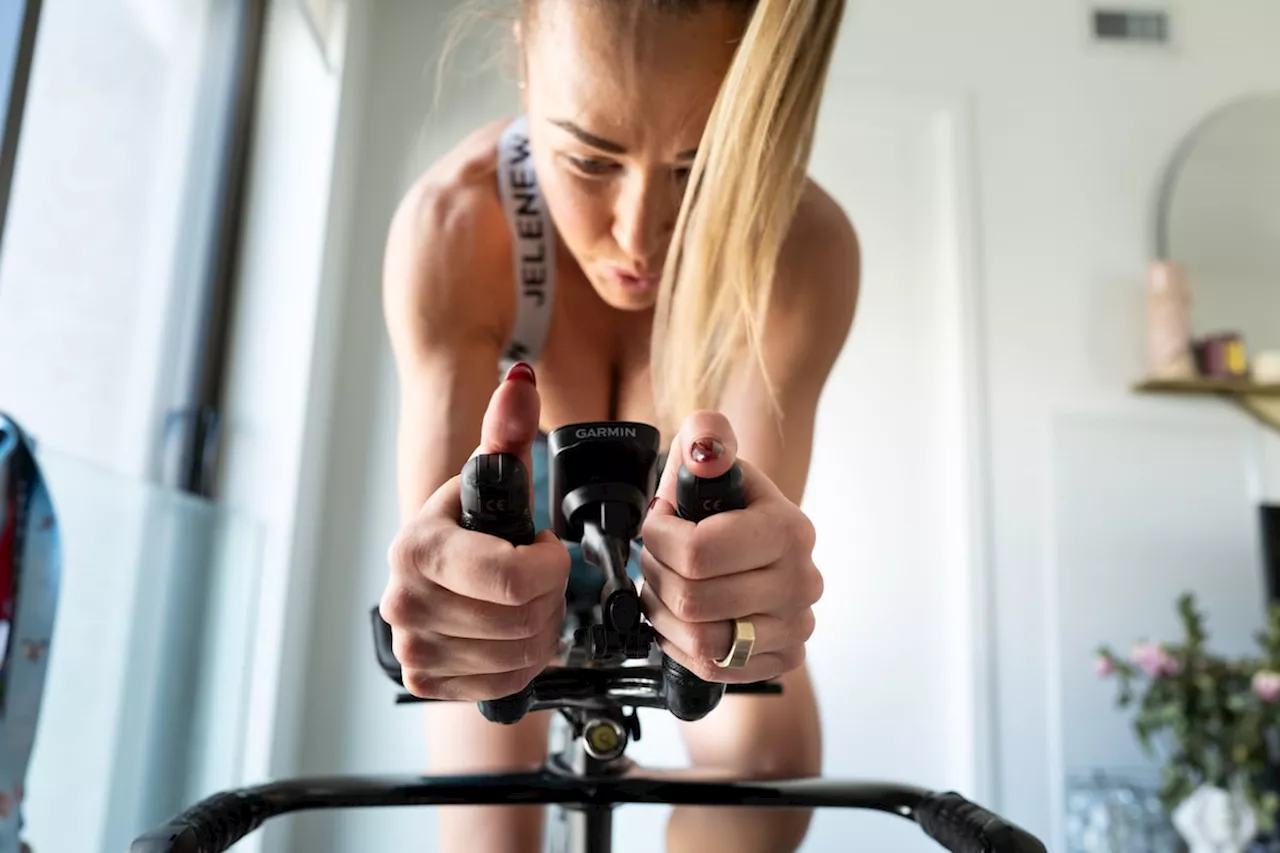 Tech-Fueled Fitness: From Wearables to AI Trainers, Athletes Optimize Performance