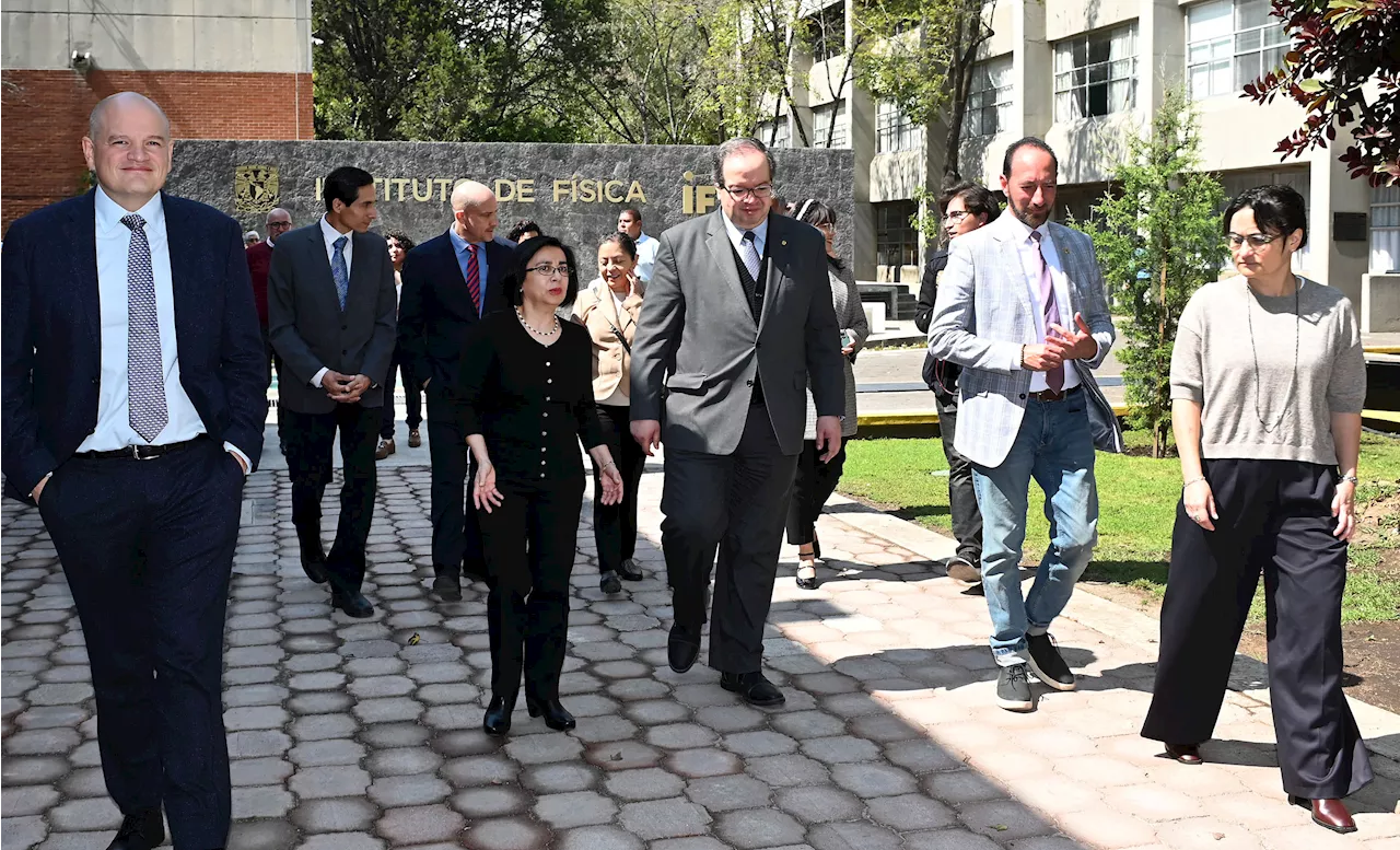 La ciencia debe ser prioridad y tener financiamiento suficiente: Lomelí