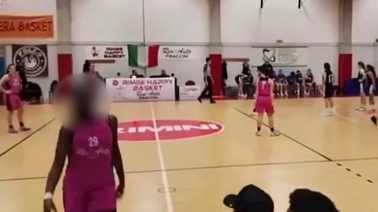 Razzismo nel Basket: Giocatrice Insultata con Insulto Racista