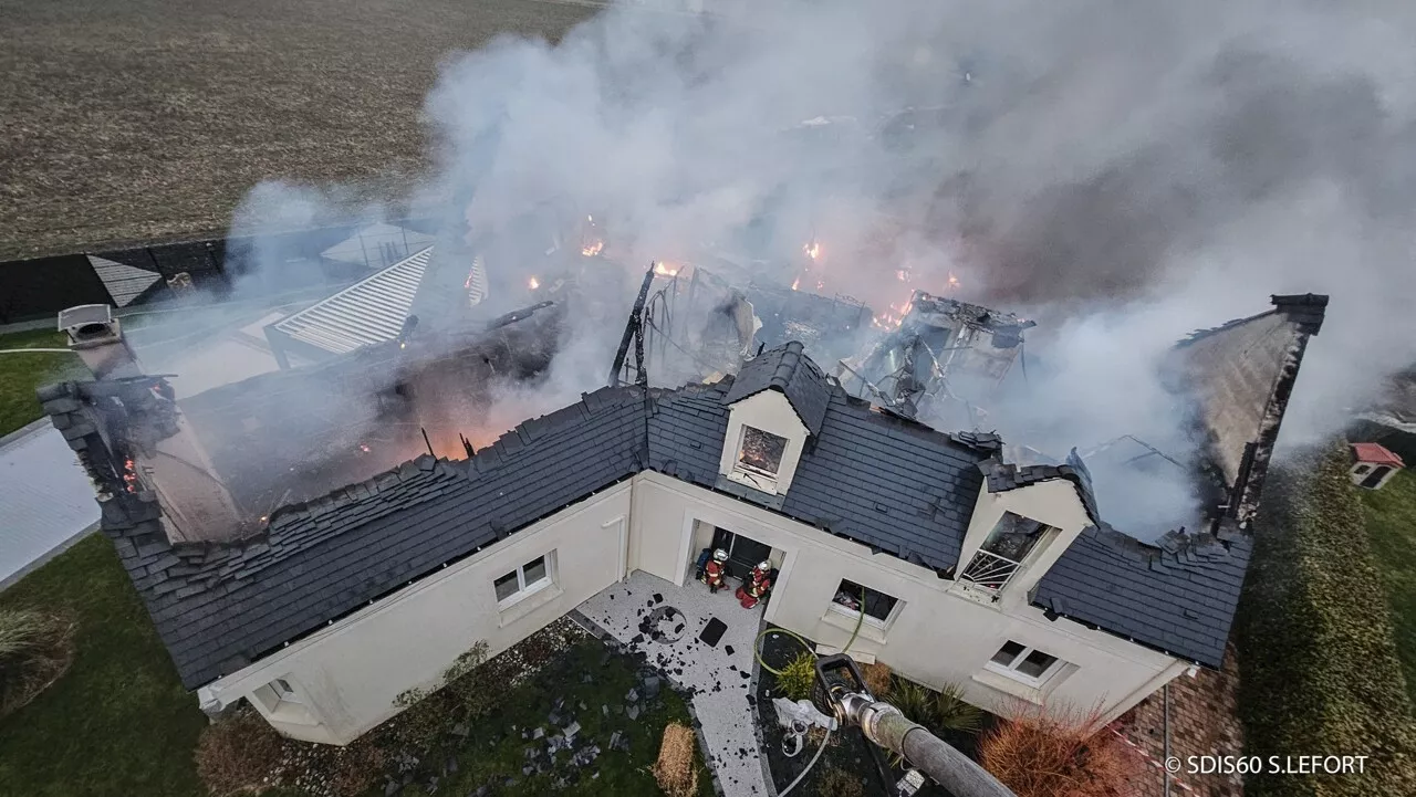 Incendie à Saint-Sauveur : Un pavillon complètement détruit