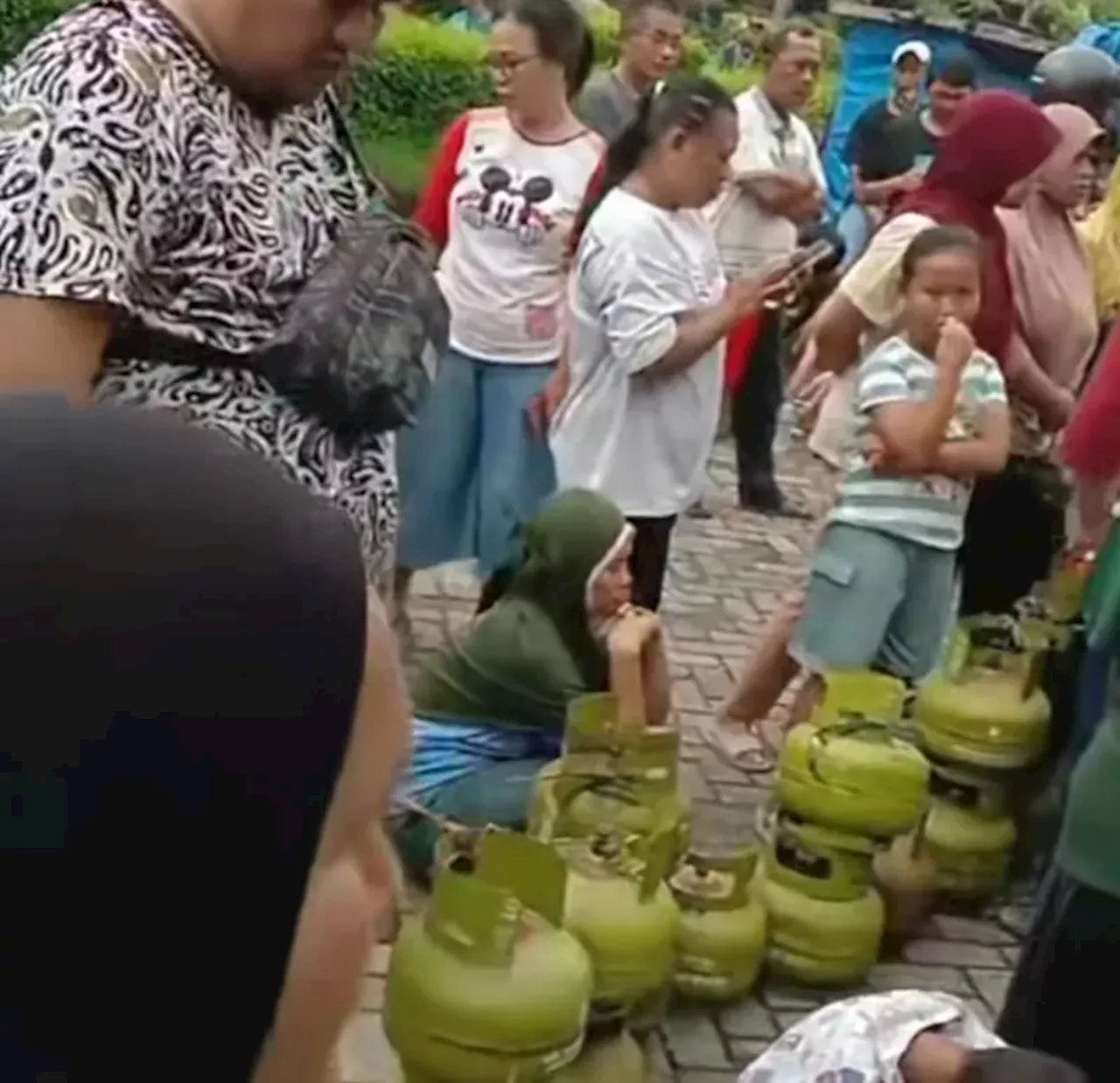 Warga di Jawa Tengah masih Kesulitan Cari Gas Elpiji 3 Kilogram, Pangkalan hingga Pengecer Kehabisan Stok