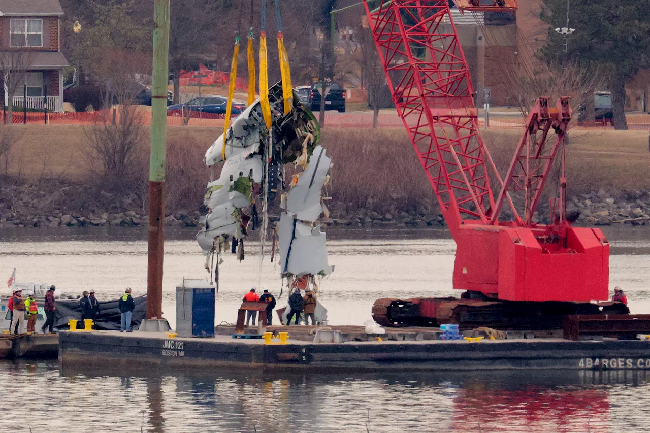 Potomac River Crash: Crews Recover Significant Portion of Jet, Remains Found