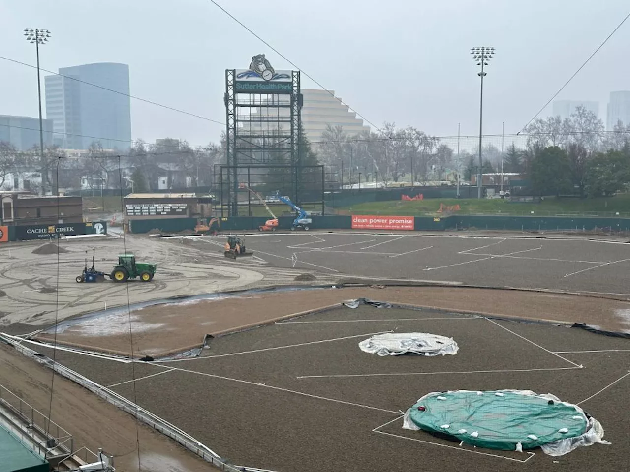 Giants FanFest Highlights Construction Progress in Sacramento Amidst Bay Area and National News