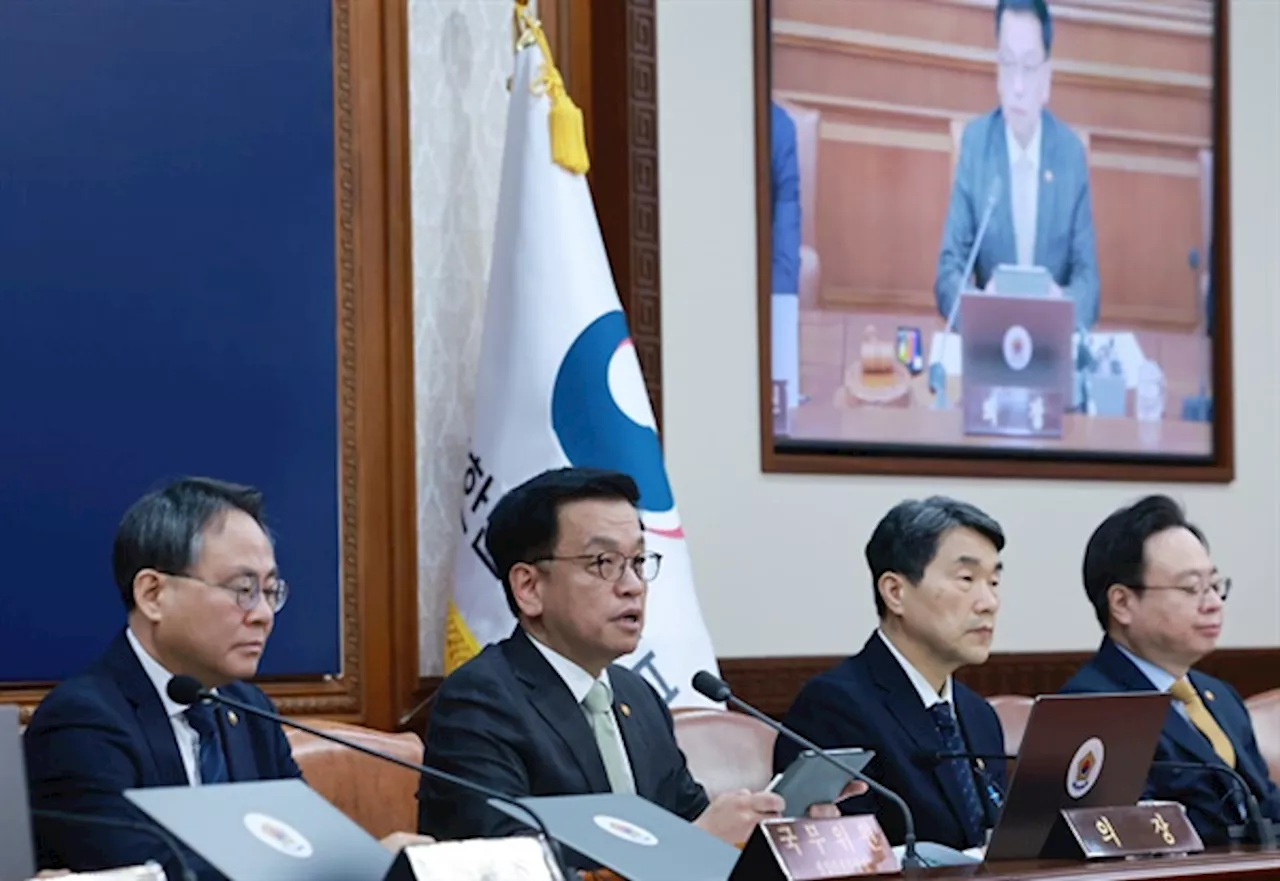 최상목 대통령 권한대행, '내가 곧 권한대행' 소명 의식으로 민생경제 회복 촉구