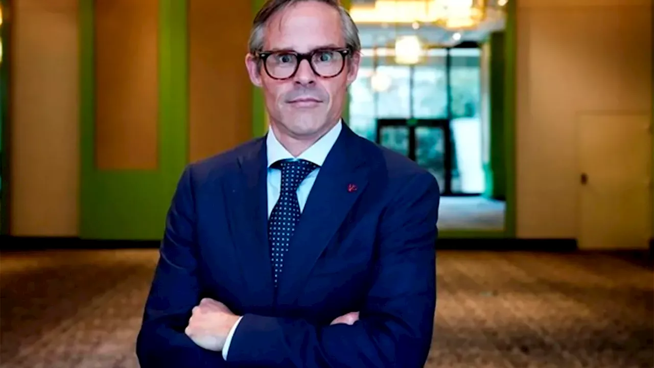 Foster Gillett, el financista que busca hacer negocios con el fútbol argentino