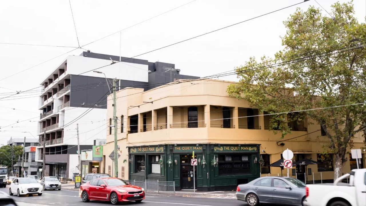 Melbourne's The Quiet Man Irish Pub to Serve Last Drinks on St Patrick's Day