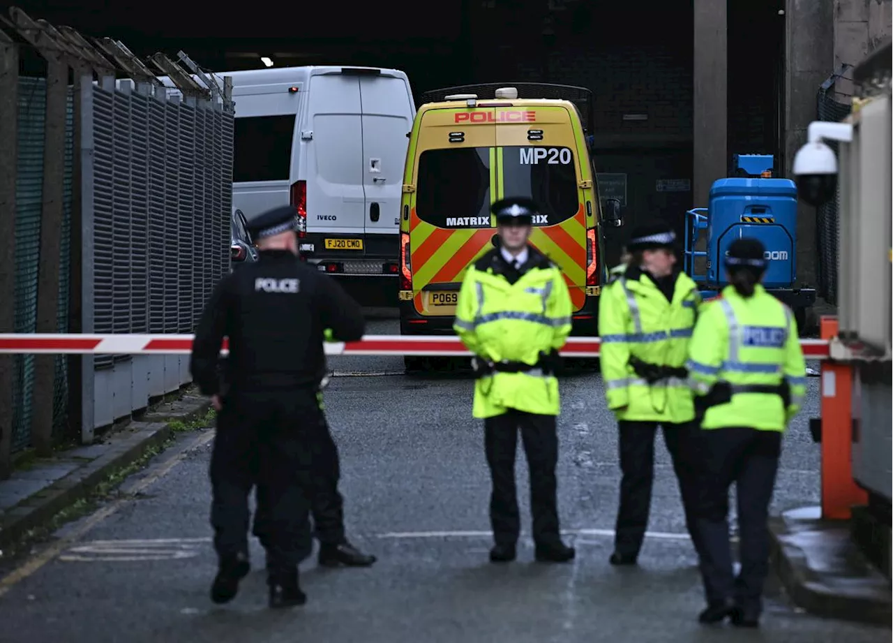 Angleterre : un adolescent de 15 ans meurt poignardé dans son école, un suspect du même âge interpellé