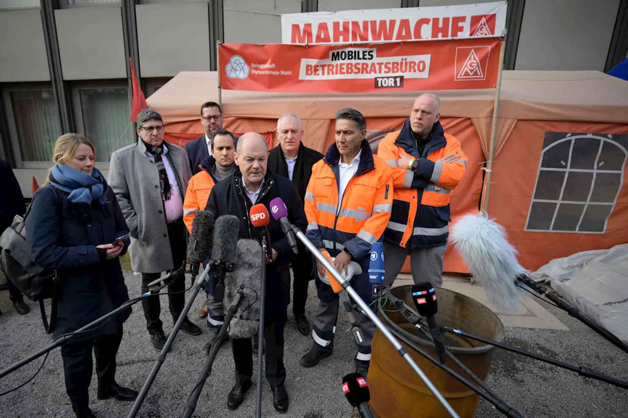 Scholz im Stahlwerk: Mahnwache gegen Jobabbau, Krise und Konkurrenz aus China