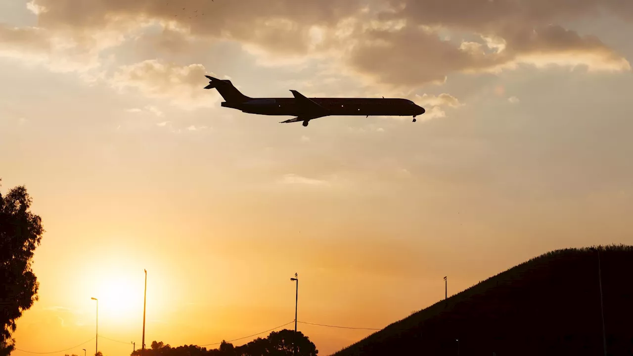 OR Tambo Airport Ranks Among busiest in Middle East and Africa, While Du Plessis, Lamar, and Steyn Make Headlines