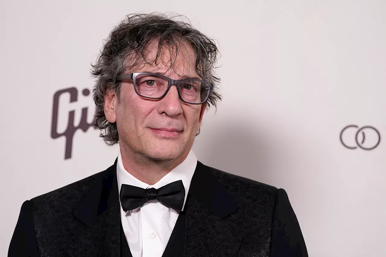 Neil Gaiman enfrenta una demanda por violación y trata de personas