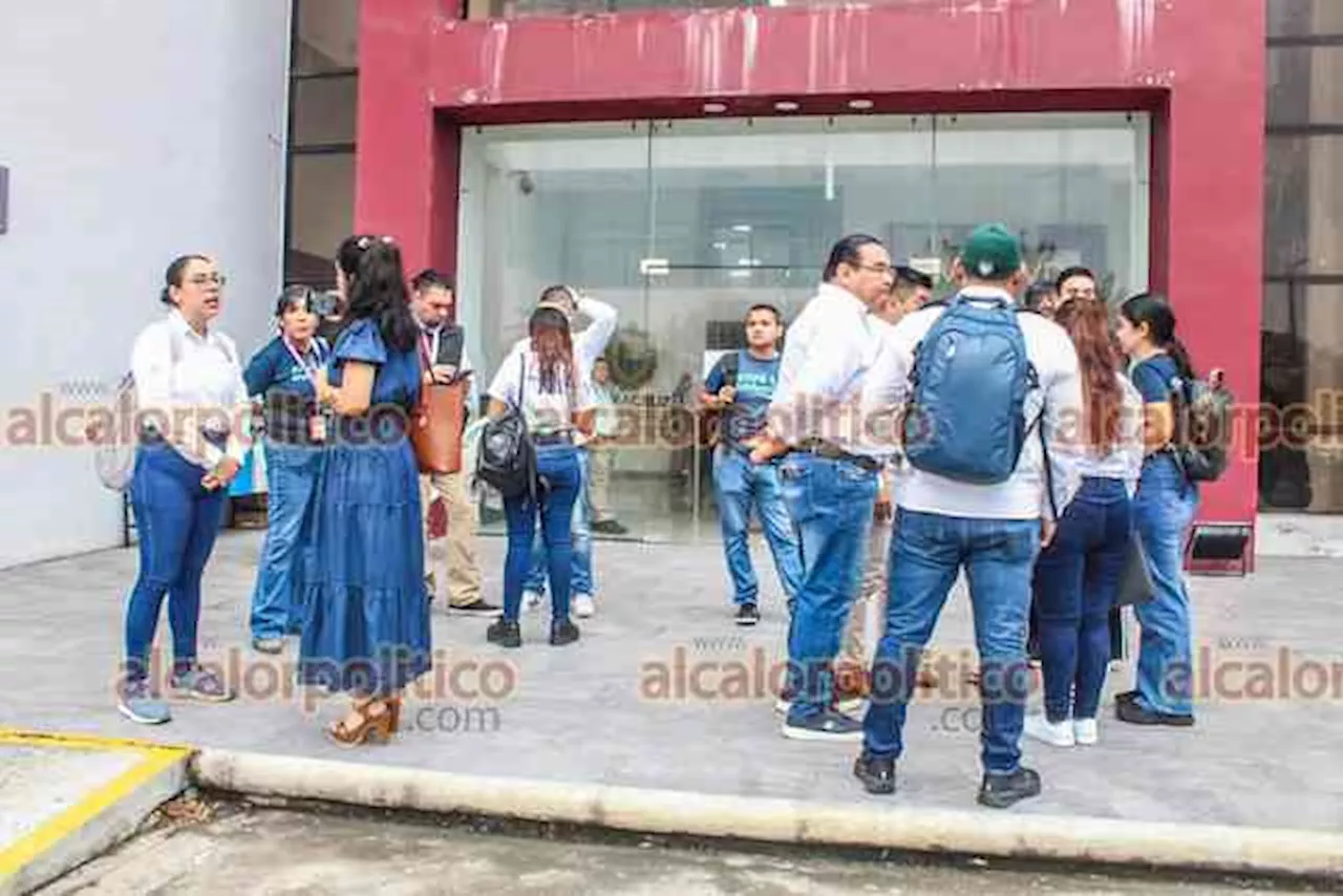 Trabajadores sindicalizados de la PMA y Acuario de Veracruz son excluidos del trabajo