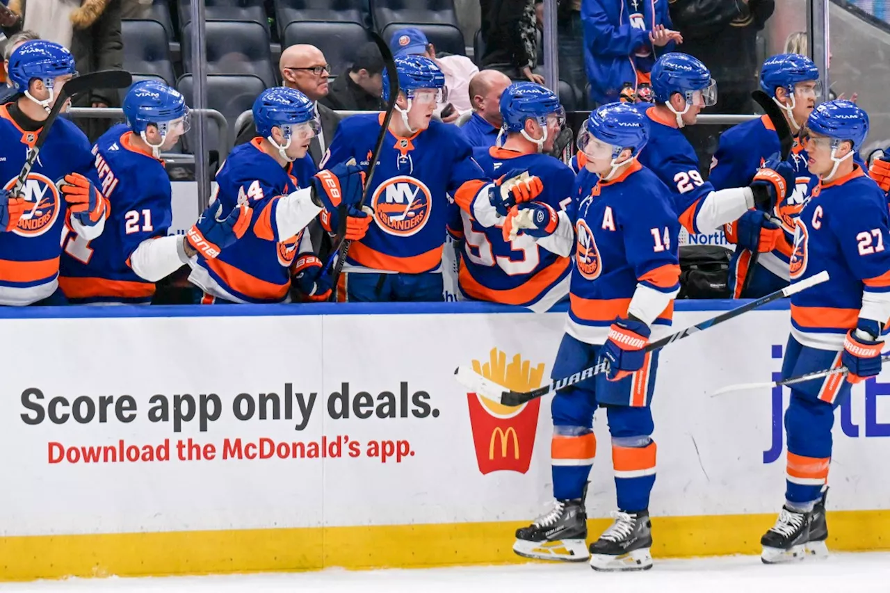 New York Islanders Fight Back from Injuries, Proving Their Rocky Resemblance