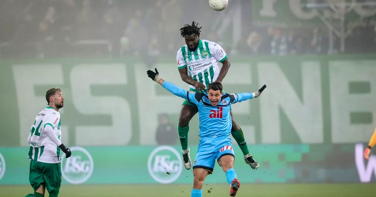 FC St. Gallen - FC Lugano: Ein knapper Sieg für Lugano im Nebel