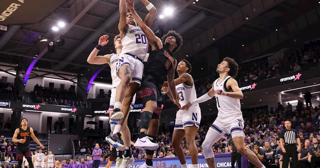 Martinelli's Late Basket Lifts Northwestern Past USC