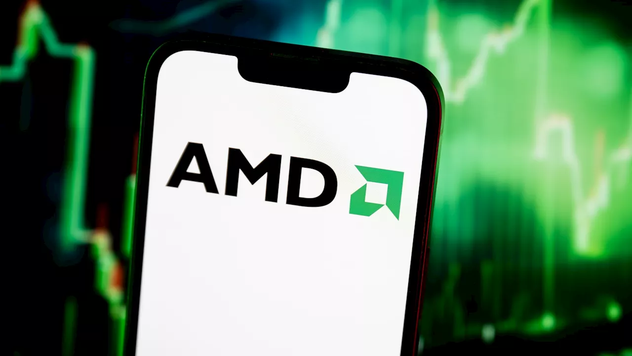 AMD: Riding the AI Wave or Facing a Cyclical Correction?